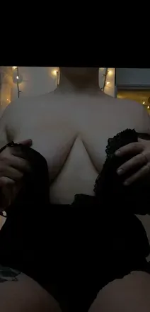 OnlyFans cuenta needmoneyforweed avatar 1