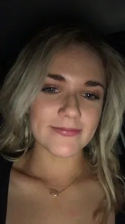 OnlyFans account  altgirlfriend avatar 1