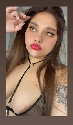 OnlyFans cuenta curvysexxxyok header 2