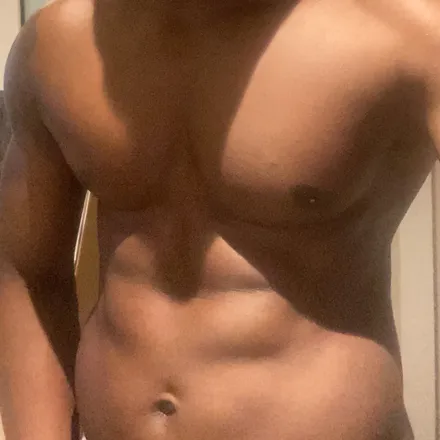 OnlyFans cuenta themilkchocolateman header 2