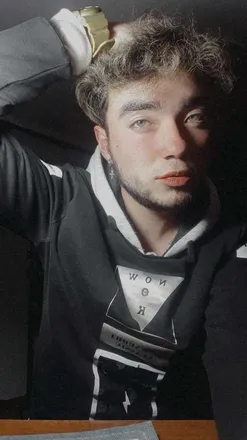 OnlyFans account  whi_plash18 header 2