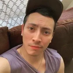 OnlyFans account  nahumangles avatar 1