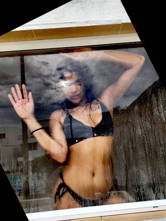 OnlyFans cuenta alessiamora header 2
