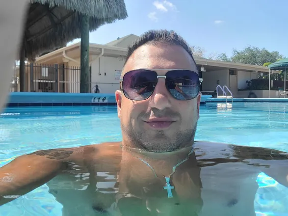 OnlyFans cuenta sgtusmc410 header 2