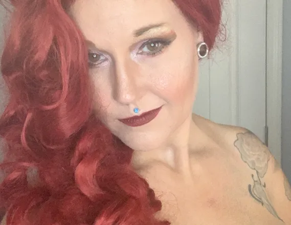 OnlyFans cuenta witchbaby43 header 2