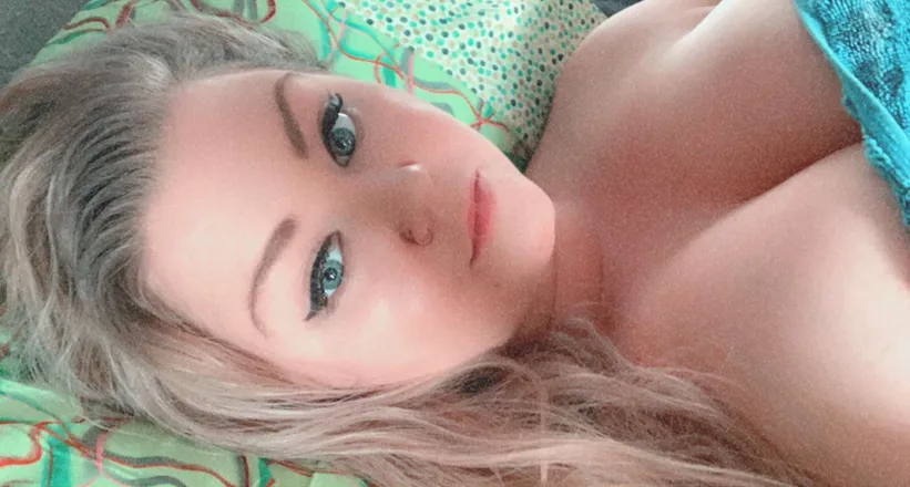 OnlyFans cuenta therealbarbie10 header 2