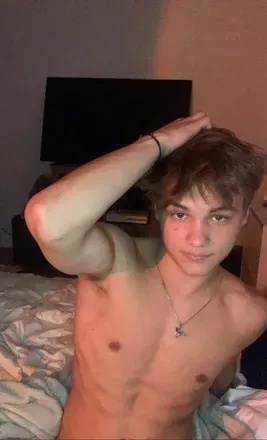 OnlyFans cuenta younghung192002 avatar 1