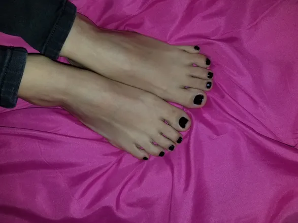OnlyFans cuenta lilithsfeet666 header 2