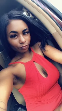 OnlyFans cuenta desire_brooklynn header 2