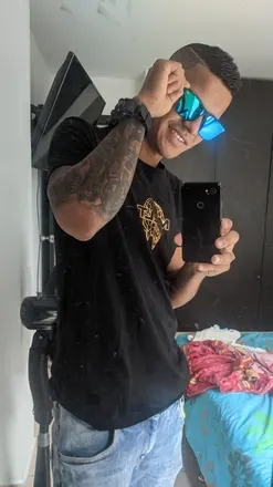 OnlyFans account  enegro18 avatar 1