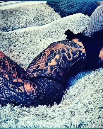 OnlyFans cuenta houseofmel header 2