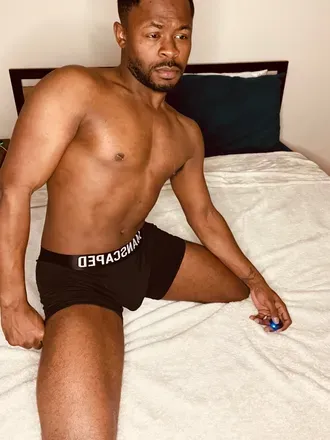 OnlyFans cuenta zae96 header 2