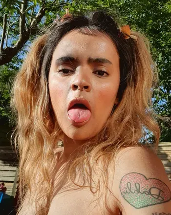 OnlyFans cuenta shineeyegal avatar 1