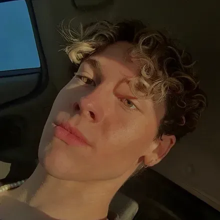 OnlyFans account  fdwess avatar 1