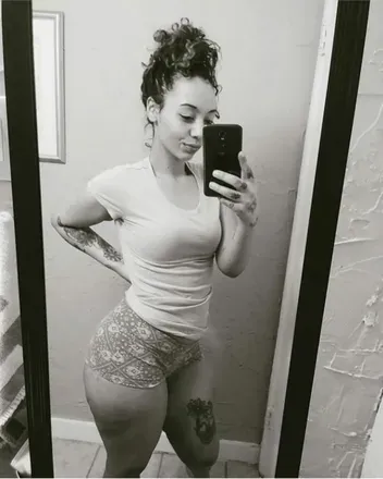 OnlyFans cuenta lghtskinmakyla avatar 1