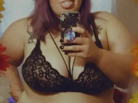 OnlyFans account  mommak94151819 avatar 1