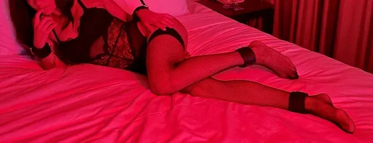 OnlyFans cuenta ari_lovexo header 2