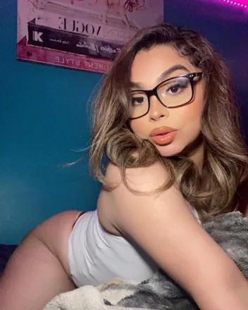 OnlyFans cuenta amanda_876 header 2