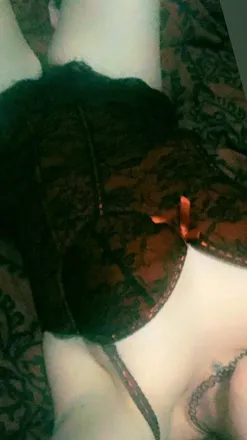 OnlyFans cuenta thatoneghostgirl header 2
