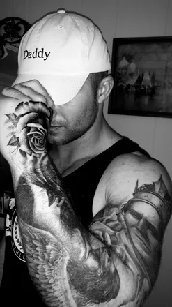 OnlyFans account  naturist.fitness header 2
