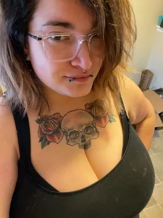 OnlyFans account  shadowwitch1692 header 2