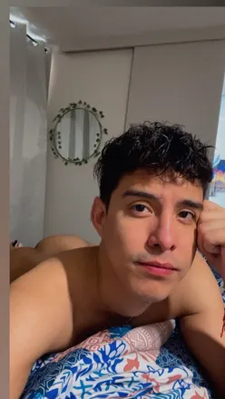 OnlyFans cuenta checho2195 header 2