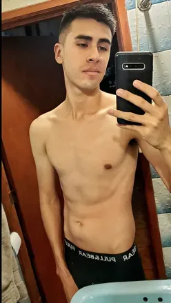 OnlyFans cuenta kinda_mexican header 2