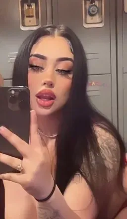 OnlyFans cuenta latinamamii02 avatar 1