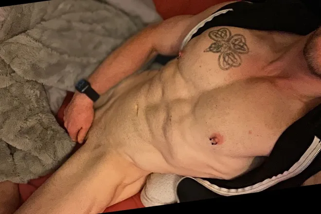 OnlyFans account  hunkasaurusflexxx header 2