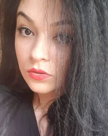 OnlyFans cuenta ellythebrunette avatar 1