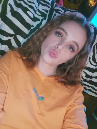OnlyFans cuenta veronicamaple previous_avatars_1 3