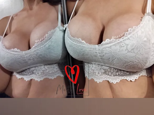 OnlyFans cuenta mistit_love header 2