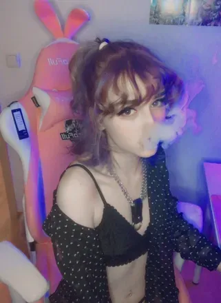 OnlyFans cuenta millie_fae avatar 1