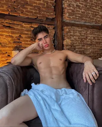 OnlyFans account  leonjeko avatar 1