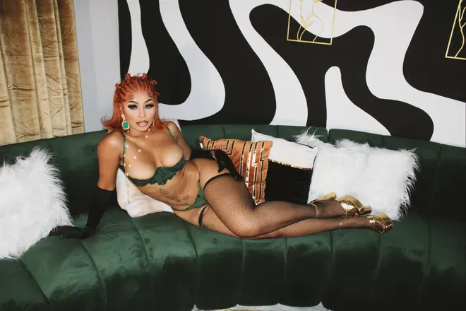 OnlyFans cuenta queenbrittanyb header 2