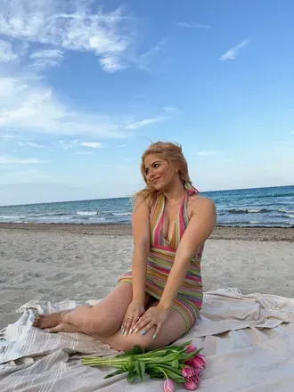 OnlyFans cuenta luciadcarpio header 2