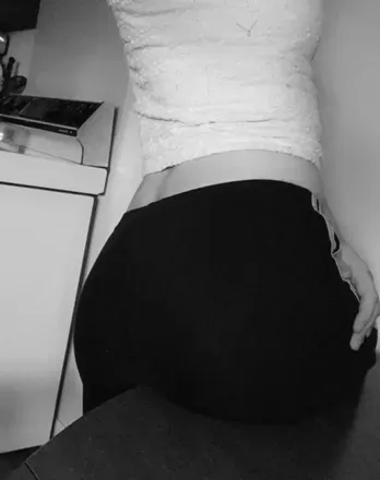 OnlyFans cuenta uniiigiirl0216 header 2