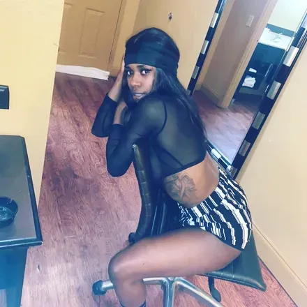 OnlyFans cuenta dark_choklatee20 avatar 1