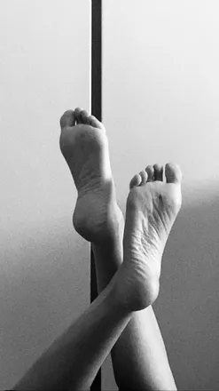 OnlyFans cuenta alesssssia header 2