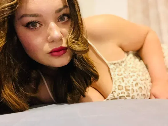 OnlyFans cuenta pisicutzafifi33 avatar 1