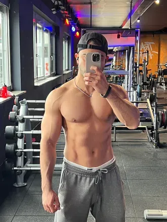 OnlyFans cuenta jasonhustler header 2
