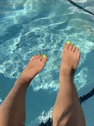 OnlyFans cuenta ruhquinnsfins header 2