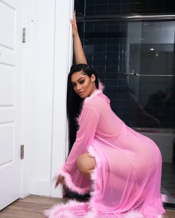 OnlyFans cuenta sashathebrat avatar 1