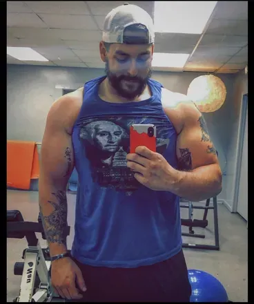 OnlyFans cuenta bigandnotrich avatar 1