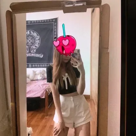 OnlyFans cuenta chloecutie2468 avatar 1