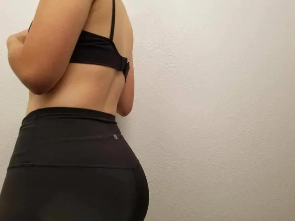 OnlyFans account  junelovesu header 2