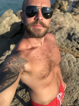 OnlyFans account  quentinonly header 2
