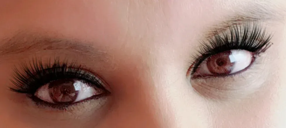 OnlyFans cuenta alyssalovebrown header 2