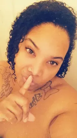 OnlyFans cuenta juicyblue header 2