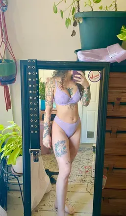 OnlyFans cuenta zoeybabe23 avatar 1